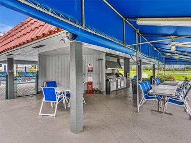 ~ MOTIVATED SELLER! ~ Immaculate 2BR/2BA in the prestigious on Hollybrook Golf and Tennis Club  in Florida - for sale on GolfHomes.com, golf home, golf lot