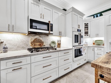HIGHLY SOUGHT AFTER REGATTA BAY!!  Enjoy the gated community of on Regatta Bay Golf and Country Club in Florida - for sale on GolfHomes.com, golf home, golf lot