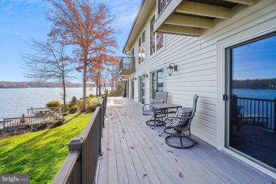 Happy Holidays! You're going to want to see this one!!   152' of on Lake Of The Woods Golf Course in Virginia - for sale on GolfHomes.com, golf home, golf lot