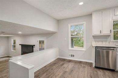 Amazing opportunity - *Move-In Ready* completely renovated 3 on Honey Creek Country Club in Georgia - for sale on GolfHomes.com, golf home, golf lot