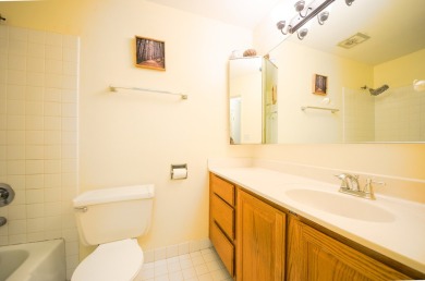 Must-See! Immaculate, Move-In Ready Ground-Floor Condo in on Arlington Lakes Golf Club in Illinois - for sale on GolfHomes.com, golf home, golf lot