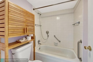 *REDUCED MOTIVATED SELLER* Charming 1-Bed, 1-Bath with Garden on Wynmoor Golf Course in Florida - for sale on GolfHomes.com, golf home, golf lot
