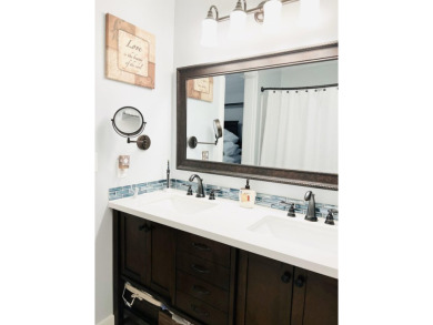 BEAUTIFUL 'beach house' townhome in the coveted Crosswinds on Fort Walton Beach Golf Course in Florida - for sale on GolfHomes.com, golf home, golf lot