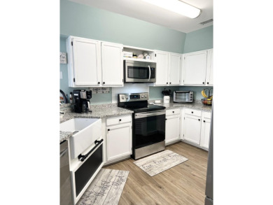 BEAUTIFUL 'beach house' townhome in the coveted Crosswinds on Fort Walton Beach Golf Course in Florida - for sale on GolfHomes.com, golf home, golf lot