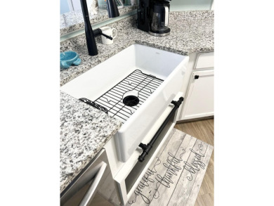 BEAUTIFUL 'beach house' townhome in the coveted Crosswinds on Fort Walton Beach Golf Course in Florida - for sale on GolfHomes.com, golf home, golf lot