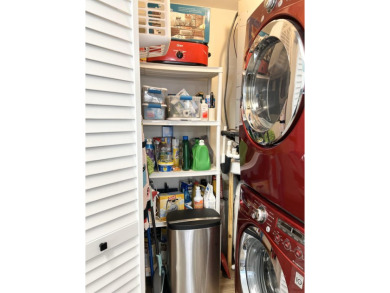 BEAUTIFUL 'beach house' townhome in the coveted Crosswinds on Fort Walton Beach Golf Course in Florida - for sale on GolfHomes.com, golf home, golf lot