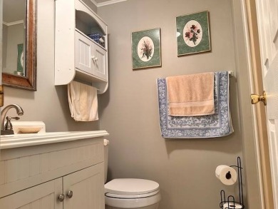 This beautifully maintained 2 bedroom, 2 bathroom home offers on Crystal Lake Club in Florida - for sale on GolfHomes.com, golf home, golf lot