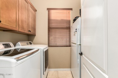 Beautiful 3 bed (2 masters) 2.5 bath, 2,600 sq ft home with a on Corte Bella Golf Club in Arizona - for sale on GolfHomes.com, golf home, golf lot