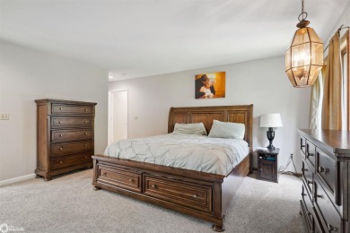 Luxury Living on the Burlington Golf Course  Welcome to this on Burlington Golf Club in Iowa - for sale on GolfHomes.com, golf home, golf lot