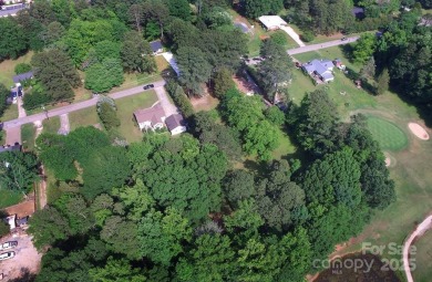 Welcome Home! Charming 2-bedroom, 2 full bath home sitting on on Rolling Hills Golf Club in North Carolina - for sale on GolfHomes.com, golf home, golf lot