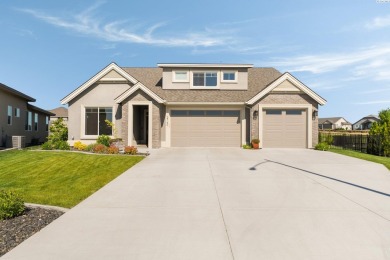 MLS# 284409 Welcome to 2760 Grayhawk Loop, Richland. This on Horn Rapids Golf Club in Washington - for sale on GolfHomes.com, golf home, golf lot