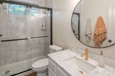 RECENTLY REMODELED SINGLE-LEVEL HAVEN IN DESIRABLE FOREST HILLS on Hayden Lake Country Club in Idaho - for sale on GolfHomes.com, golf home, golf lot