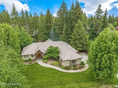 RECENTLY REMODELED SINGLE-LEVEL HAVEN IN DESIRABLE FOREST HILLS on Hayden Lake Country Club in Idaho - for sale on GolfHomes.com, golf home, golf lot