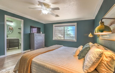 Golf Course Views = Slice of Paradise! This trendy 3-bedroom, 2 on Western Skies Golf Club in Arizona - for sale on GolfHomes.com, golf home, golf lot