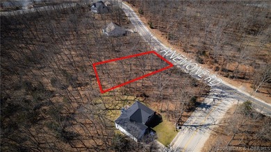 Don't miss this incredible opportunity to own a beautiful on Tan-Tar-A Golf Club in Missouri - for sale on GolfHomes.com, golf home, golf lot