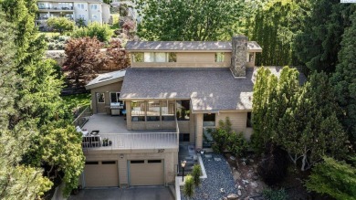MLS# 284425 Welcome to 207 Hillview Dr, a beautifully appointed on Meadow Springs Country Club in Washington - for sale on GolfHomes.com, golf home, golf lot