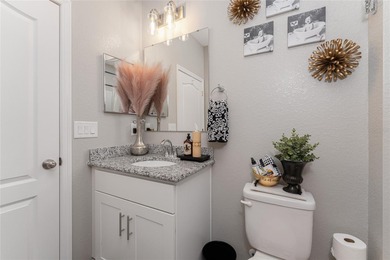 Beautiful One-Owner Home in Deep Creek -Heated Pool, Den on Deep Creek Golf Club in Florida - for sale on GolfHomes.com, golf home, golf lot