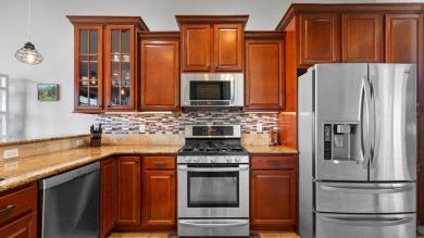 You will simply love this 2-story custom home overlooking the on Horn Rapids Golf Club in Washington - for sale on GolfHomes.com, golf home, golf lot
