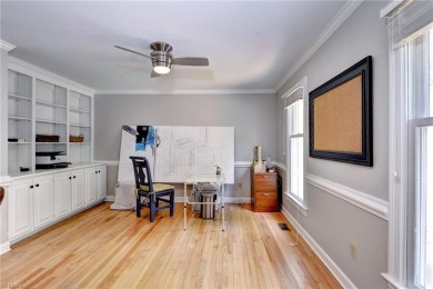 Bright & Spacious Set Back on a Cul-de Sac in Fords Colony! on Fords Colony Country Club in Virginia - for sale on GolfHomes.com, golf home, golf lot