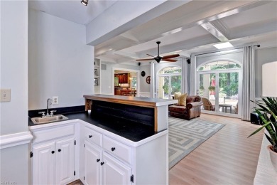 Bright & Spacious Set Back on a Cul-de Sac in Fords Colony! on Fords Colony Country Club in Virginia - for sale on GolfHomes.com, golf home, golf lot