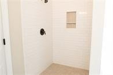 Dreaming of life on the golf course? The Rayon Plan makes that on Riverside Country Club in Alabama - for sale on GolfHomes.com, golf home, golf lot