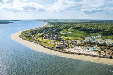 Charming First-Floor Villa Overlooking the Racquet Club on on The Seabrook Island Club in South Carolina - for sale on GolfHomes.com, golf home, golf lot