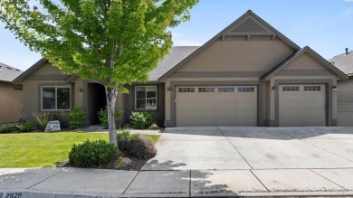 MLS# 280878 Come settle into the the exclusive Horn Rapids on Horn Rapids Golf Club in Washington - for sale on GolfHomes.com, golf home, golf lot
