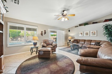 Welcome to Sun Lakes, where every day feels like vacation! This on Oakwood Golf Club  in Arizona - for sale on GolfHomes.com, golf home, golf lot