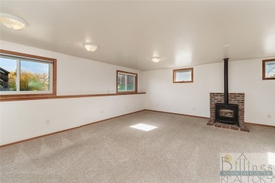 This charming, meticulously maintained 4 bed, 3 bath 2542 sq. ft on Lake Hills Golf Course in Montana - for sale on GolfHomes.com, golf home, golf lot