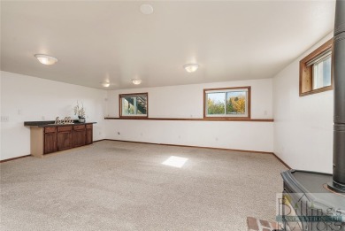 This charming, meticulously maintained 4 bed, 3 bath 2542 sq. ft on Lake Hills Golf Course in Montana - for sale on GolfHomes.com, golf home, golf lot