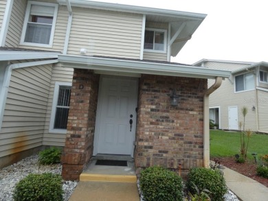 This beautiful 2-bedroom, 2-bath condo in the Eagleswood section on Beacon Woods Golf Club in Florida - for sale on GolfHomes.com, golf home, golf lot