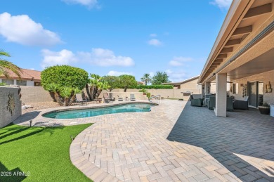 Welcome to Sun Lakes, where every day feels like vacation! This on Oakwood Golf Club  in Arizona - for sale on GolfHomes.com, golf home, golf lot