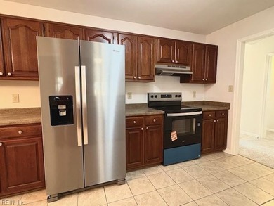 Come relax on the deck and watch the golfers go by! This amazing on Honey Bee Golf Club in Virginia - for sale on GolfHomes.com, golf home, golf lot