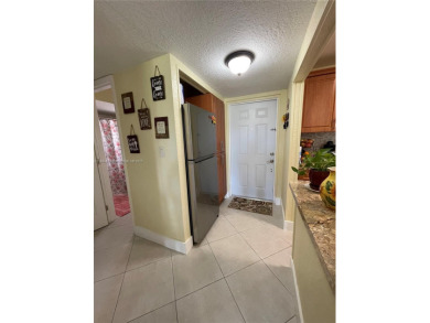 Beautiful and completely remodeled one bedroom in na 55+ on Sunrise Lakes Phase IV Golf Course in Florida - for sale on GolfHomes.com, golf home, golf lot