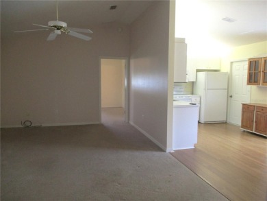MOTIVATED SELLER !! CUTE AND COMFORTABLE 2 BED, 2 BATH, 2 CAR on Preserve Golf Club in Florida - for sale on GolfHomes.com, golf home, golf lot