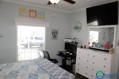 Move right in and start living the dream! This fully turnkey on Cypresswood Golf and Country Club in Florida - for sale on GolfHomes.com, golf home, golf lot
