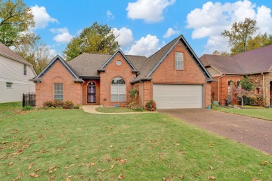 Welcome to your dream home on the Quail Ridge Golf Course! This on Quail Ridge Golf Course in Tennessee - for sale on GolfHomes.com, golf home, golf lot