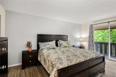 Beautiful newly renovated throughout 3-bedroom, 3-bath townhouse on Birnamwood Golf Course in Minnesota - for sale on GolfHomes.com, golf home, golf lot