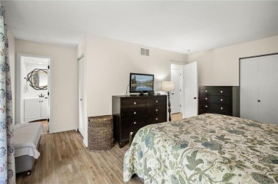 Beautiful newly renovated throughout 3-bedroom, 3-bath townhouse on Birnamwood Golf Course in Minnesota - for sale on GolfHomes.com, golf home, golf lot