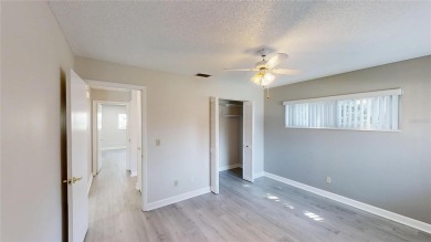 Spacious 2/2 Montgomery Model Villa with 2-Car Garage in on On Top of the World Golf Course in Florida - for sale on GolfHomes.com, golf home, golf lot