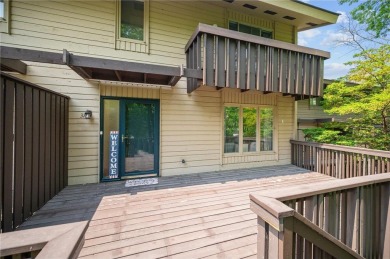 Beautiful newly renovated throughout 3-bedroom, 3-bath townhouse on Birnamwood Golf Course in Minnesota - for sale on GolfHomes.com, golf home, golf lot