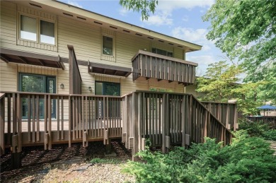 Beautiful newly renovated throughout 3-bedroom, 3-bath townhouse on Birnamwood Golf Course in Minnesota - for sale on GolfHomes.com, golf home, golf lot