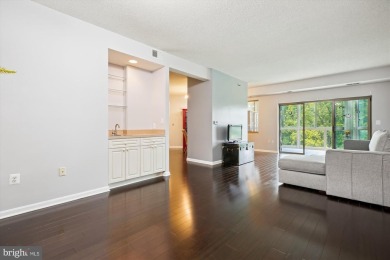 Welcome to this beautifully updated and comfortable two-bedroom on Leisure World Golf Club in Maryland - for sale on GolfHomes.com, golf home, golf lot