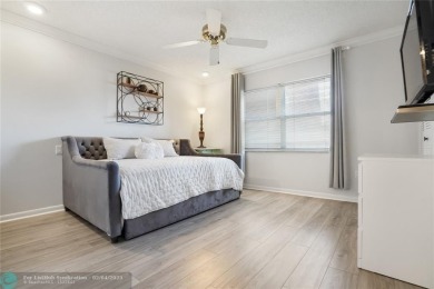 Welcome to your bright and airy 2-bedroom, 2-bathroom condo in on Sunrise Lakes Phase III in Florida - for sale on GolfHomes.com, golf home, golf lot