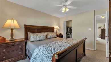 Well-maintained home featuring carpet flooring and a comfortable on Sandpiper Golf Club in Florida - for sale on GolfHomes.com, golf home, golf lot