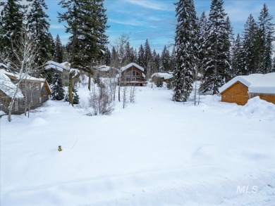 Nestled in the scenic Aspen Ridge community of McCall, Idaho on McCall Municipal Golf Course in Idaho - for sale on GolfHomes.com, golf home, golf lot