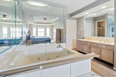 Welcome to this beautiful duplex-style condominium in the on Seasons Ridge At Four Seasons in Missouri - for sale on GolfHomes.com, golf home, golf lot