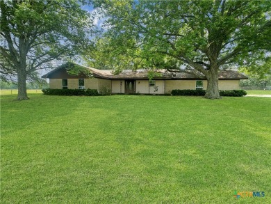 Welcome to this rare 10.05-acre property located within the on Flatonia Golf Course in Texas - for sale on GolfHomes.com, golf home, golf lot