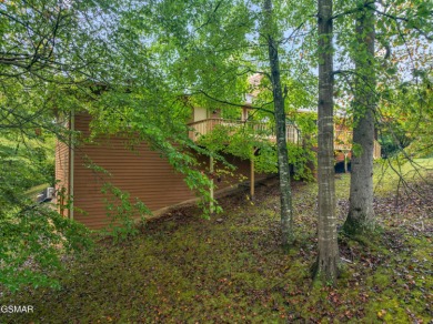Enjoy privacy at the end of a cul-de-sac with a nature-friendly on Baneberry Golf and Resort Club in Tennessee - for sale on GolfHomes.com, golf home, golf lot