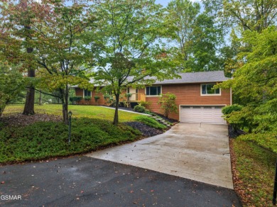 Enjoy privacy at the end of a cul-de-sac with a nature-friendly on Baneberry Golf and Resort Club in Tennessee - for sale on GolfHomes.com, golf home, golf lot